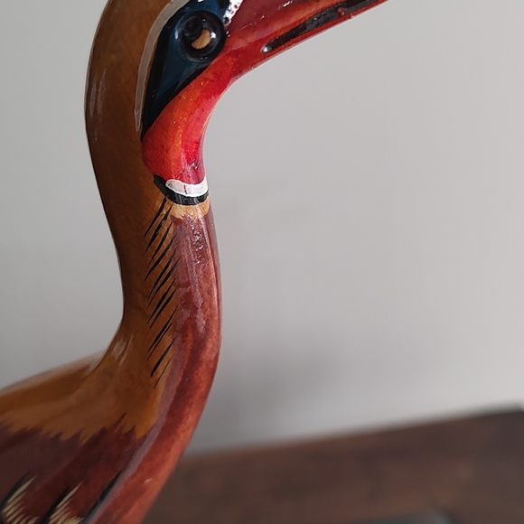 Brown carved bird - Picture 3 of 7